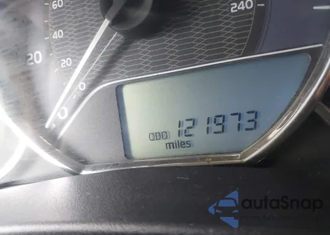 2015 Toyota Corolla Le из США, поврежденный, VIN 5YFBURHEXFP258087